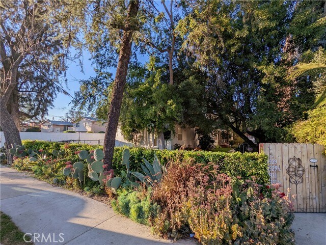 Foto del edificio - 10931 Whipple St