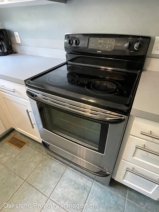 Foto del edificio - 1 br, 1 bath House - 10125 Alden Rd.