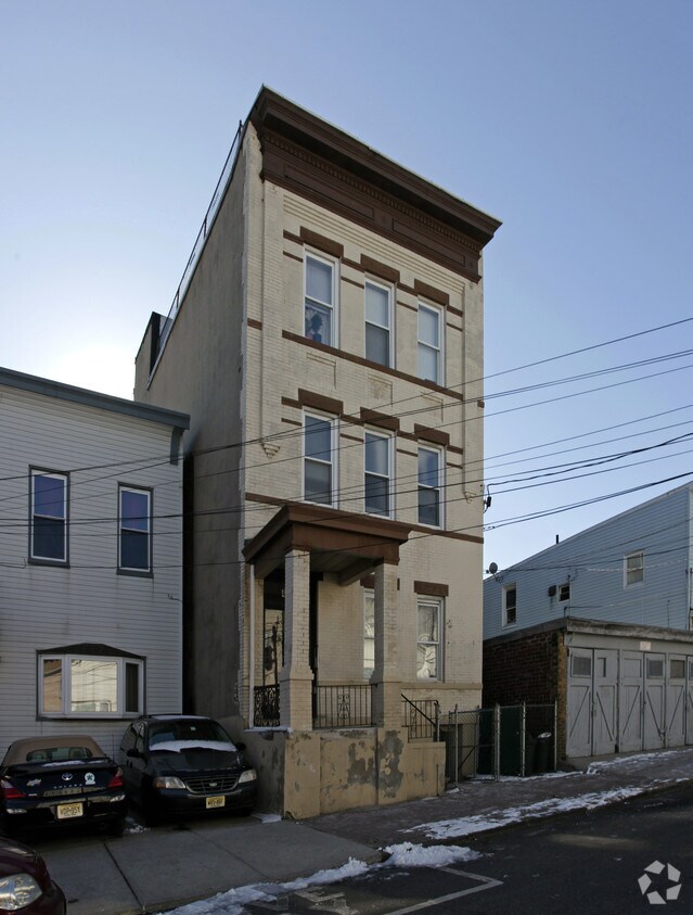 Foto principal - 411 19th St