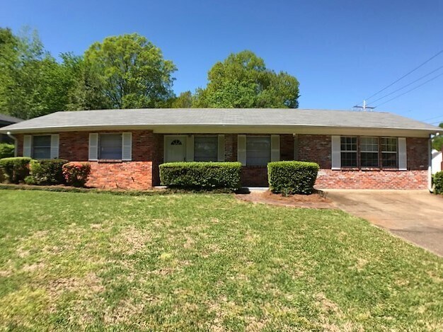 Building Photo - Beautiful Home for Lease!
