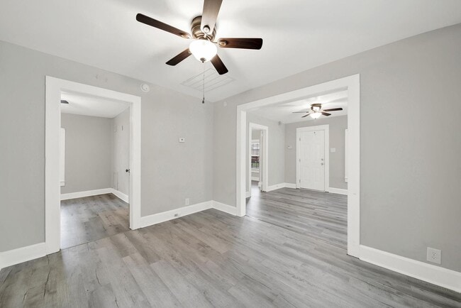 Foto del edificio - Recently Renovated 2 Bedroom Home in Rock ...