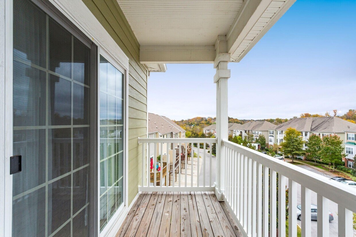8150 Lenox Creekside Dr Unit 13, Antioch, TN 37013 Condo for Rent in