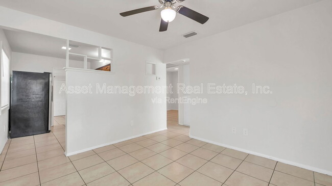 Building Photo - 1711 45th St S