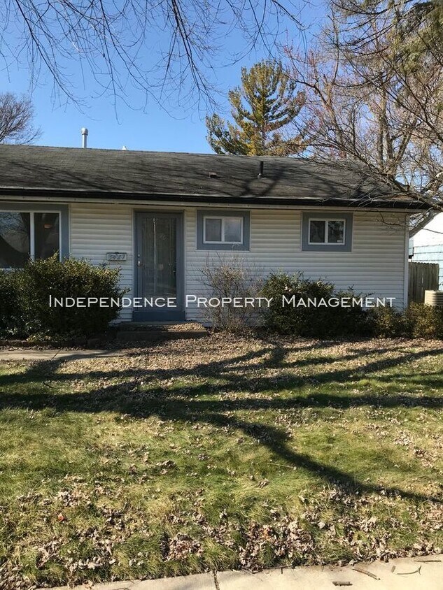 Primary Photo - 3427 Valleywood Dr