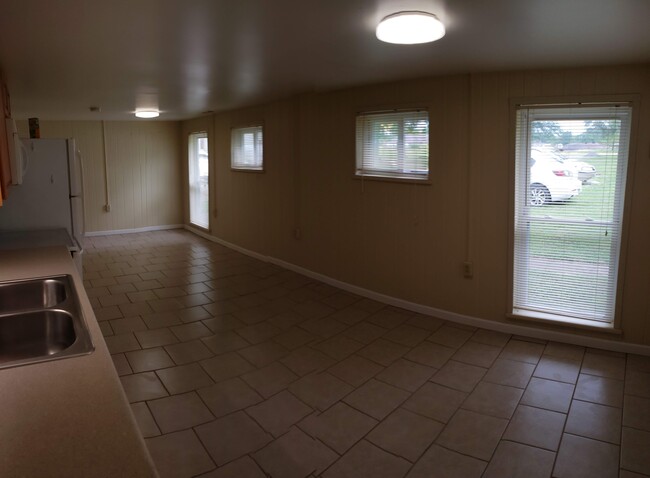 Building Photo - 8540 US-50