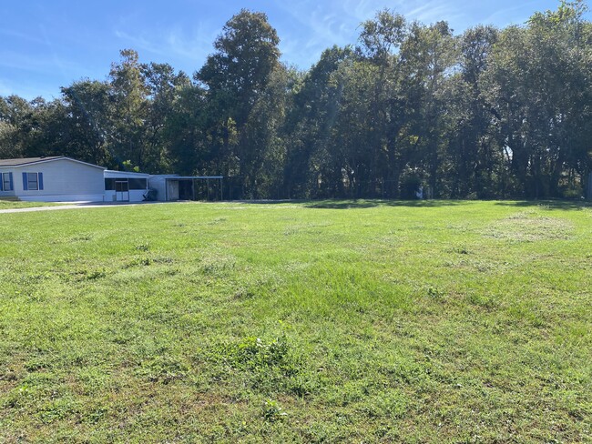 Building Photo - 120 Bomber Rd