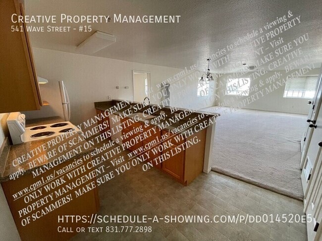 Building Photo - 541 Wave St
