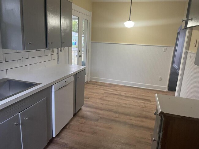 Foto del edificio - 2054 N Wygant St
