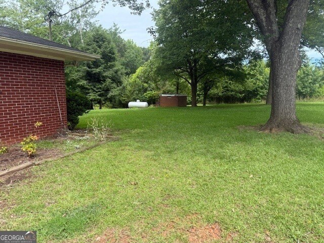 Building Photo - 523 Parkdale Dr