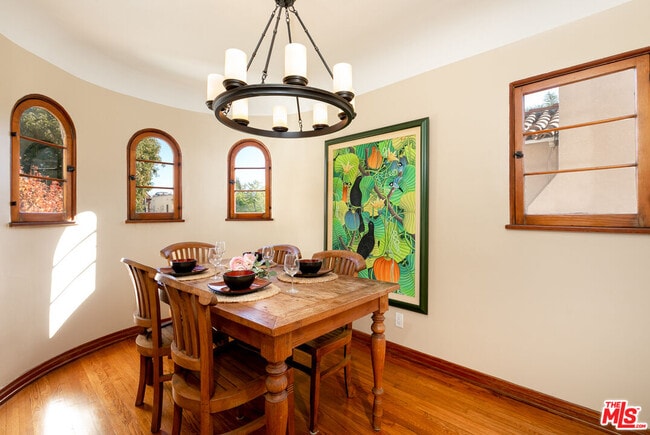 Building Photo - 1169 Hi Point St