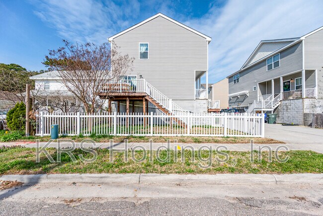 Building Photo - 9553 14th Bay