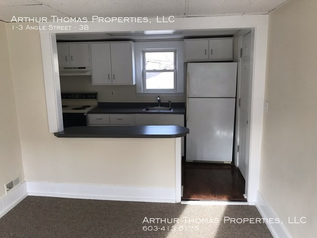 Building Photo - 1-3 Angle St