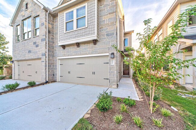 Foto del edificio - 5550 Sallow Bay Ln