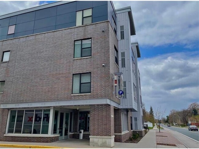 Building Photo - 7601 Aldrich Ave S
