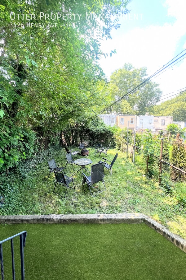 Foto del edificio - 3426 Henry Ave