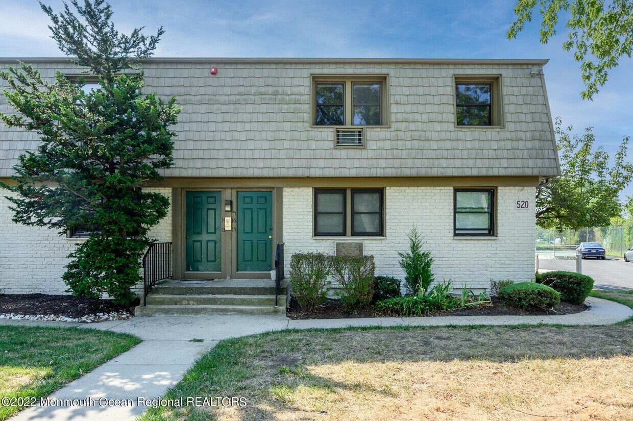 520 Cliffwood Ave Unit E16, Matawan, NJ 07747 Apartment for Rent in