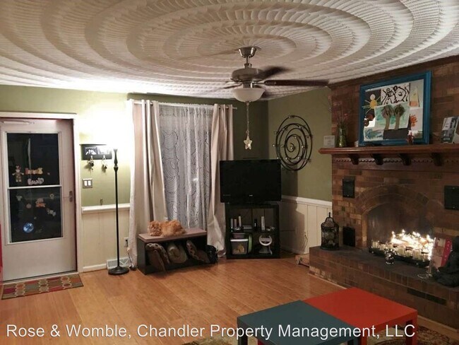Building Photo - 3 br, 2 bath House - 1715 Sparrow Road