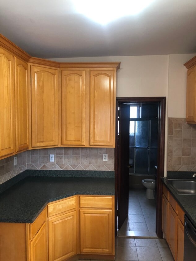 Kitchen - 8717 17th Ave