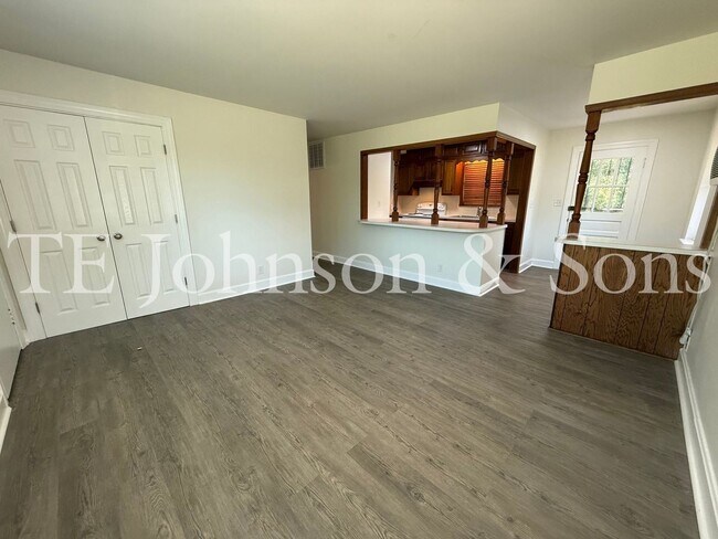 Photo - Charming Home with Modern Touches