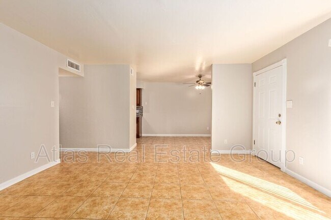 Foto del edificio - 1801 N 50th St
