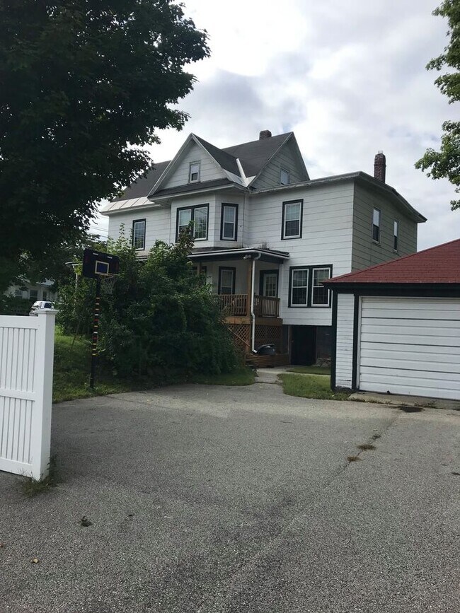 Foto del edificio - 502 Main St