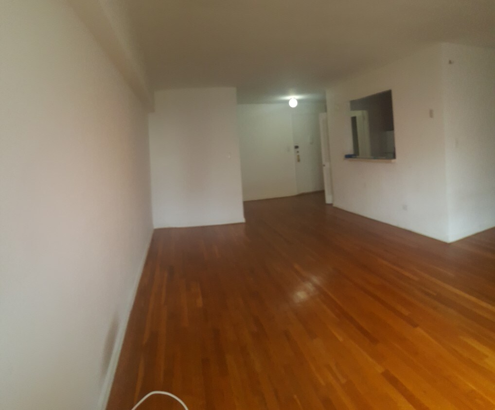 estudio - 315 Ocean Pkwy