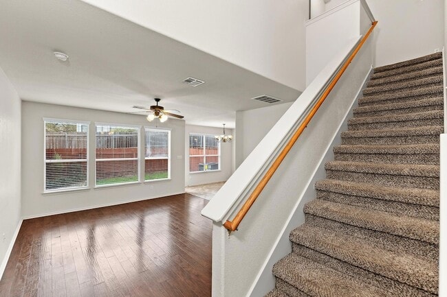 Building Photo - 2410 Great Oaks Dr