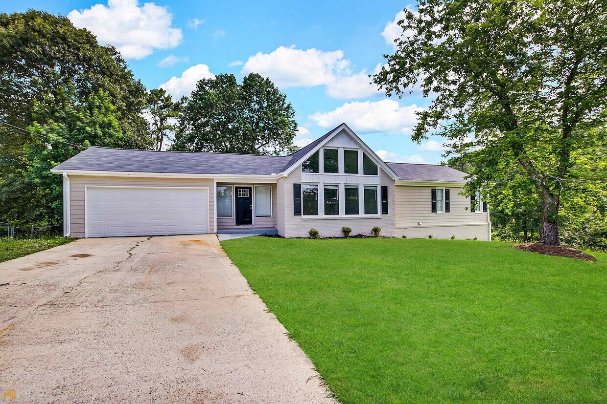 Primary Photo - 4397 Bluebird Ln
