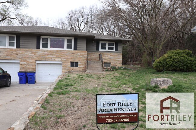 Foto del edificio - 519 Maple St