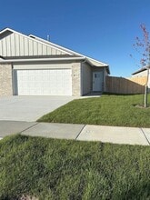 Building Photo - 12944 E Blake St