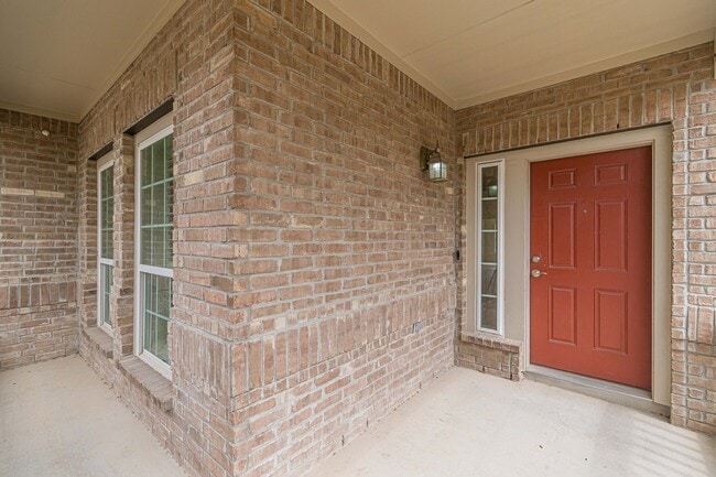 Building Photo - 13803 Laramie Hill