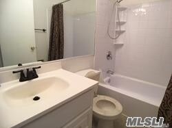 Foto del edificio - 212-74 16th Ave