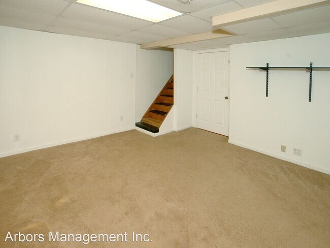 Building Photo - 2 br, 2 bath House - 517 10th Street