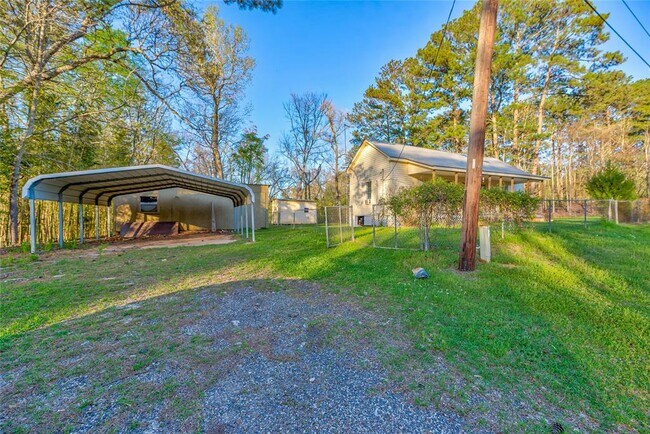Building Photo - 5124 FM1408