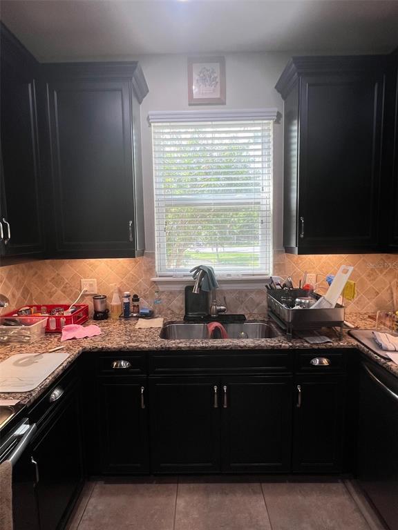 Foto del edificio - 1605 Vineyard Ln