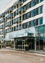 Building Photo - LXTX