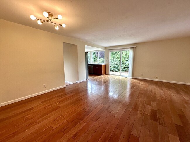 Foto del edificio - 13817 SE 3rd Pl