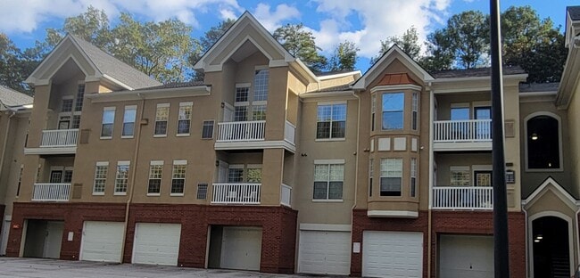 Building Photo - 4202 Westchester Ridge NE