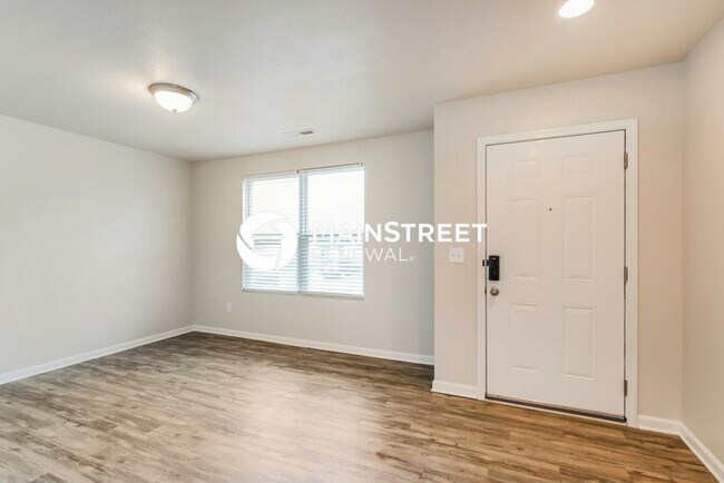 Foto del edificio - 4 Bedroom Pet-Friendly Home in SHELBYVILLE, KY with Main Street Renewal