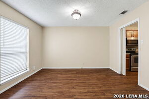 Foto del edificio - 15127 Elkton Dr