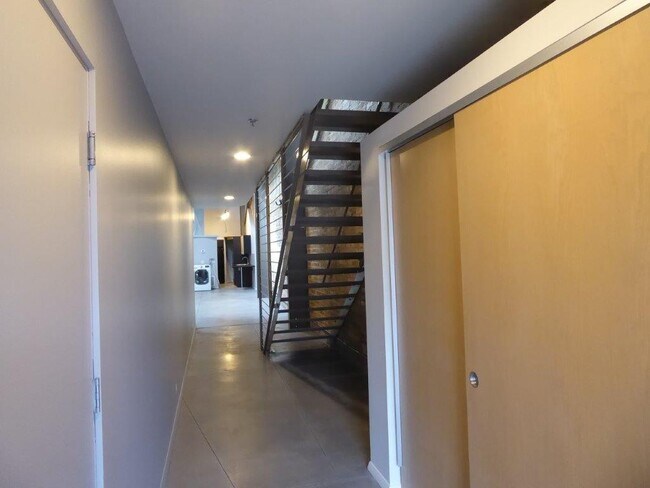 Foto del edificio - 1618 Payne St