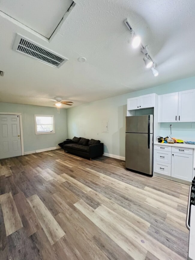 Photo - Harbor House C