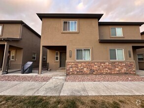 Building Photo - 5273 Palomino Ranch Point