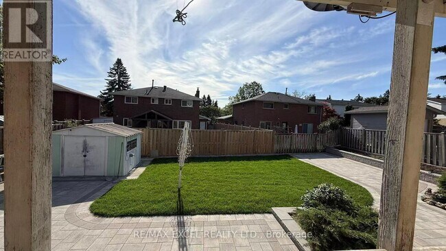 Photo du bâtiment - 63 Hornshill Dr