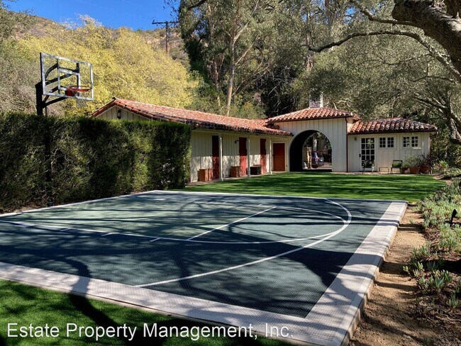 Foto del edificio - 3 br, 3.5 bath House - 2475 Bella Vista Drive