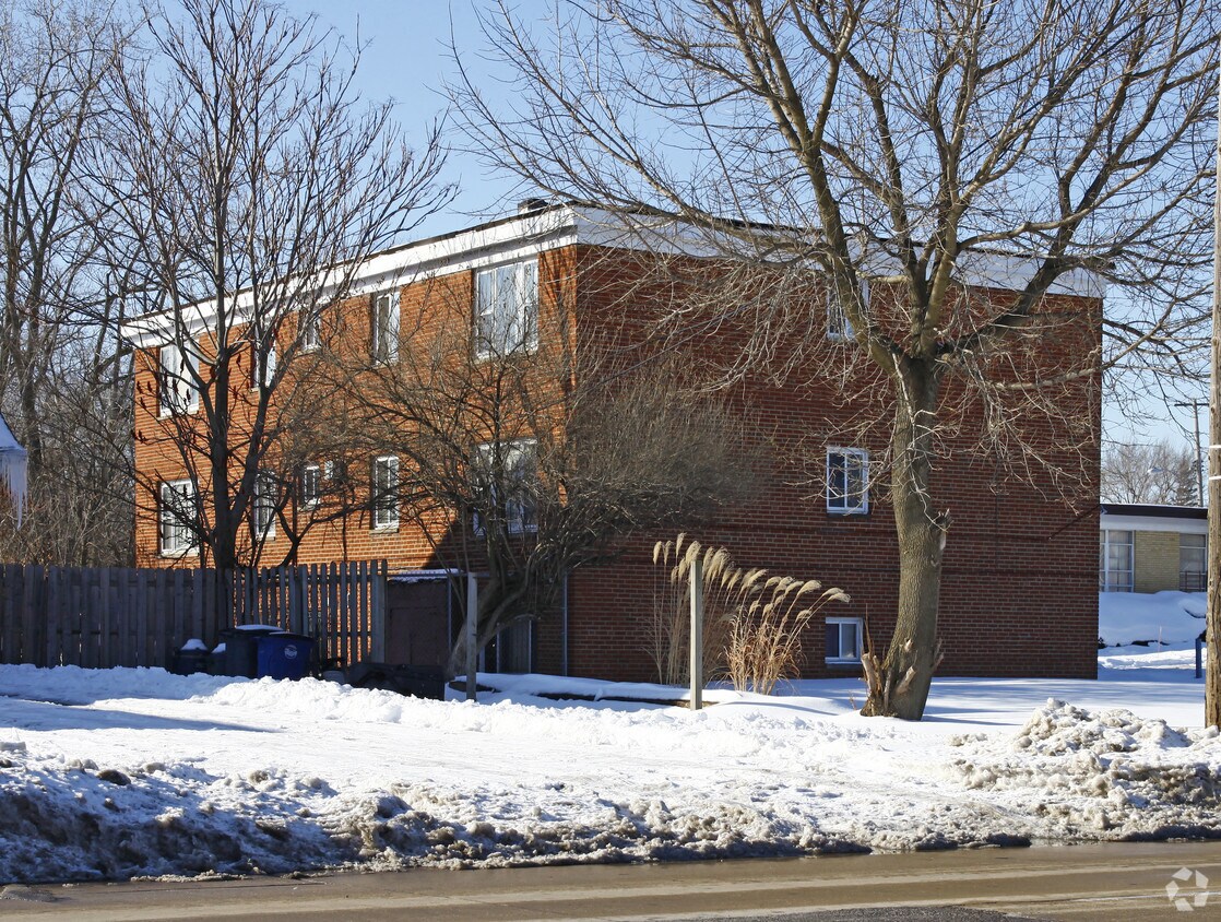 Building Photo - 4786 Lee Rd