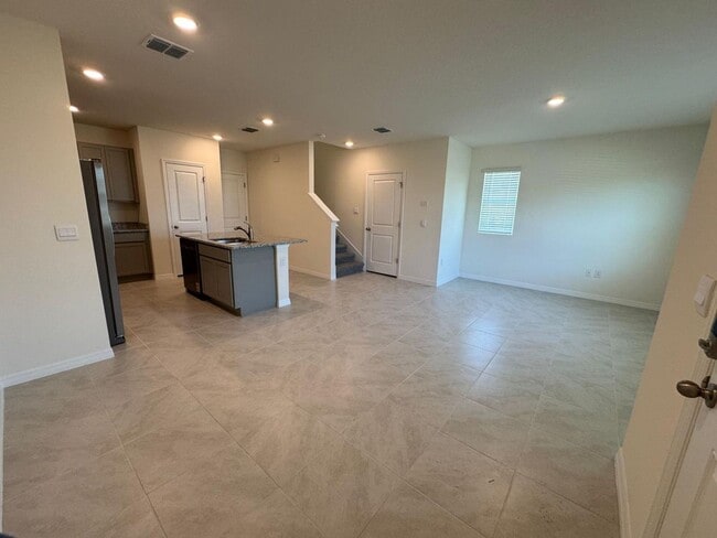 Building Photo - 428 Preston Cv Dr
