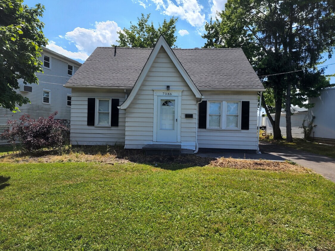 7386 Southern Blvd, Youngstown, OH 44512 House Rental in Youngstown, OH