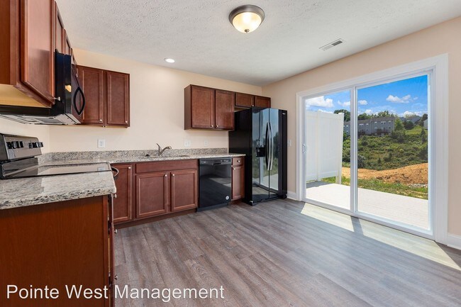 Foto del edificio - 3 br, 2.5 bath House - 300 Twig Street