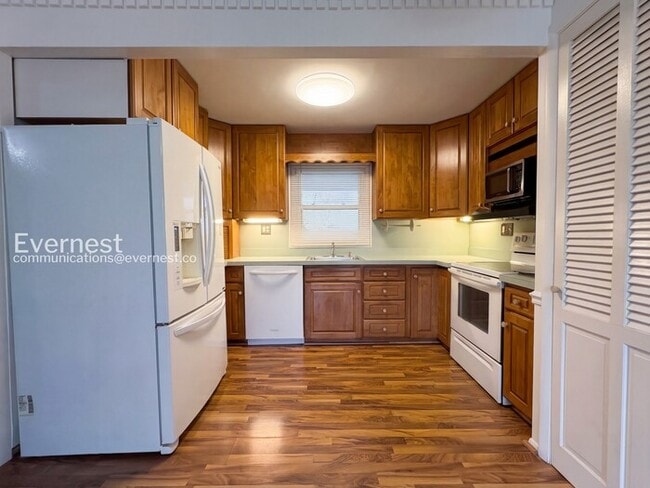 Foto del edificio - 2519 Kitmore Ln